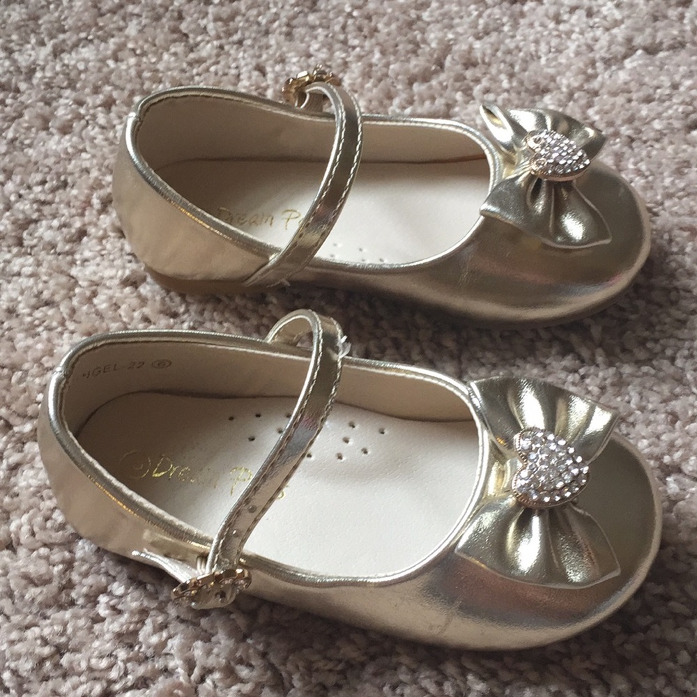 Gold Toddler Girl Dress Shoes